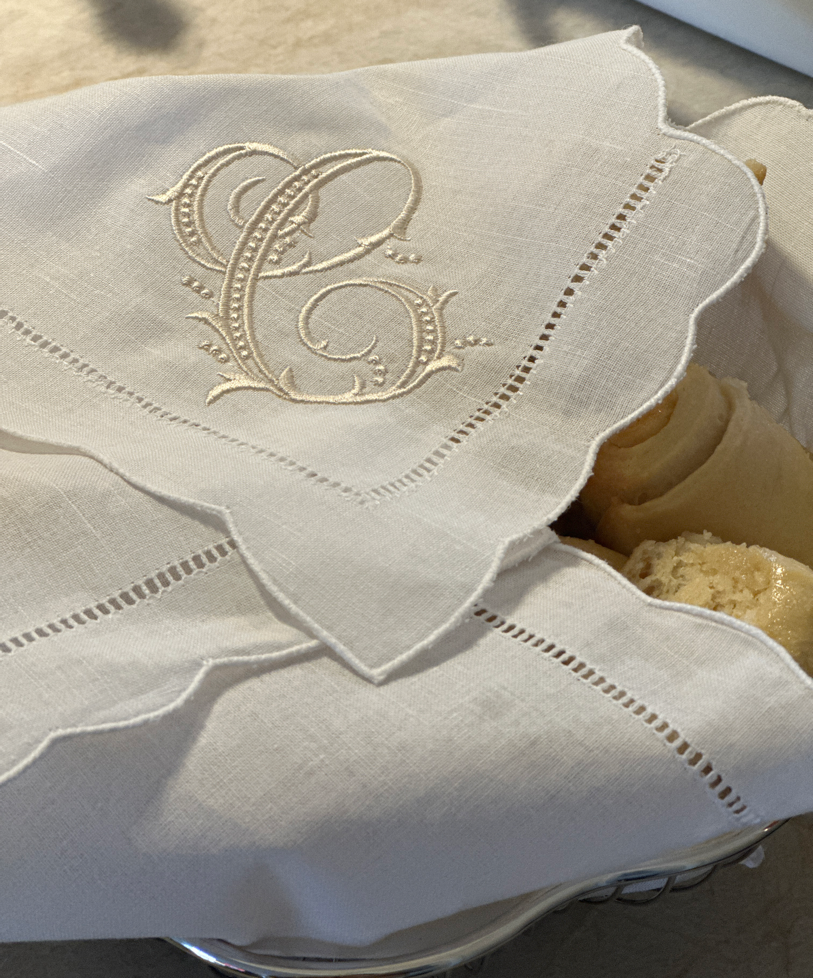 Monogram Linen Roll Cover - Bun Cover